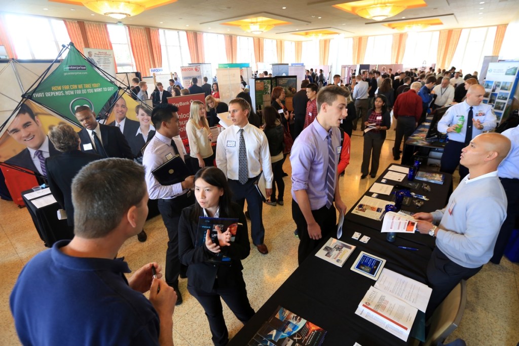 Why Going To A Career Fair Is&nbsp;Pointless