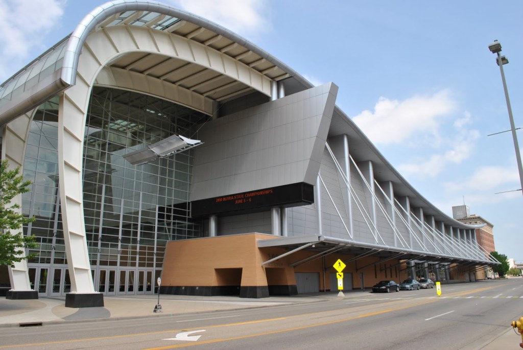 Grand Rapids Antique Market comes to DeVos&nbsp;Place