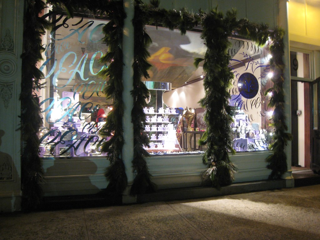 Are Christmas decorations before Thanksgiving&nbsp;okay?