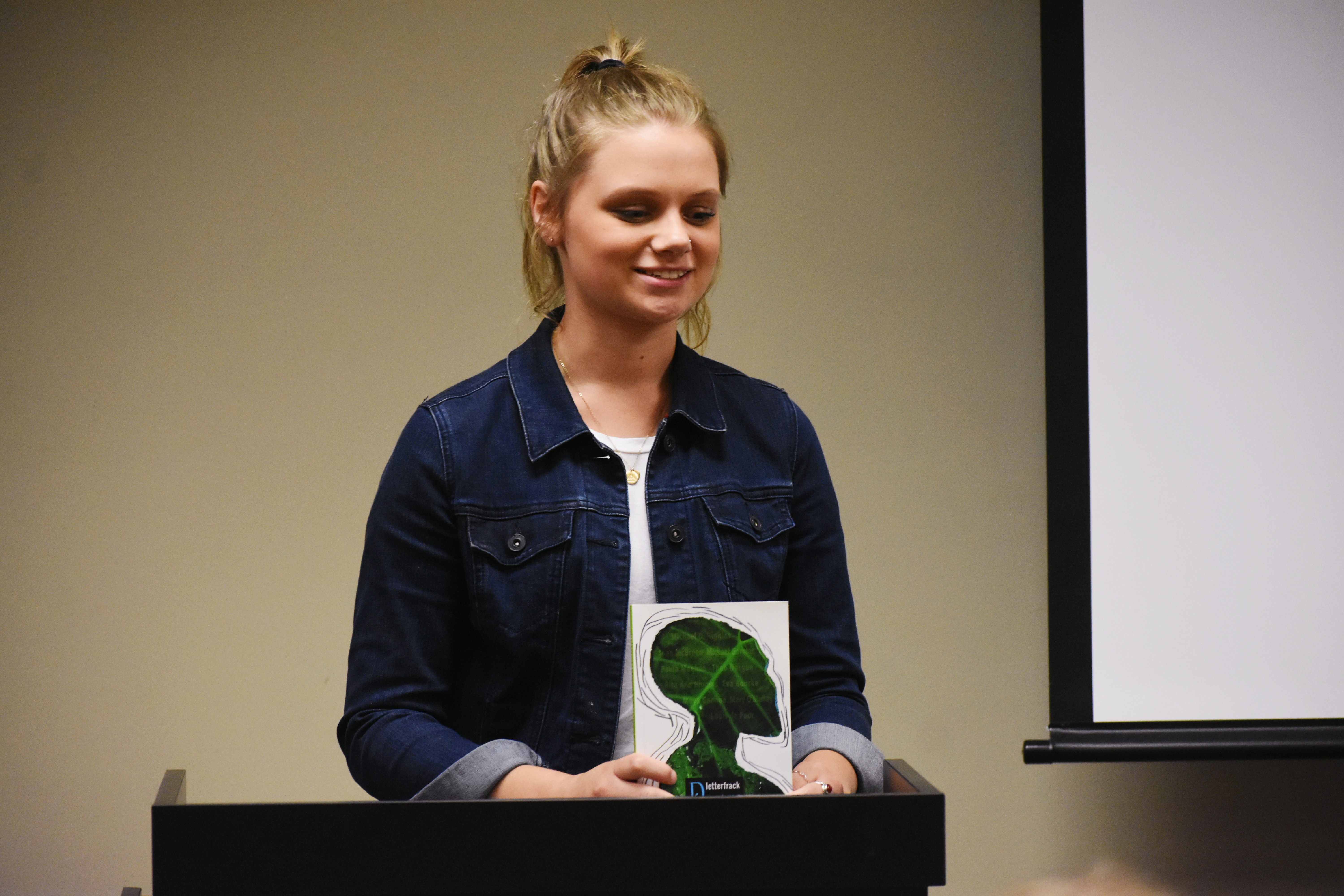 2018-09-21 11.28.55 1.jpg