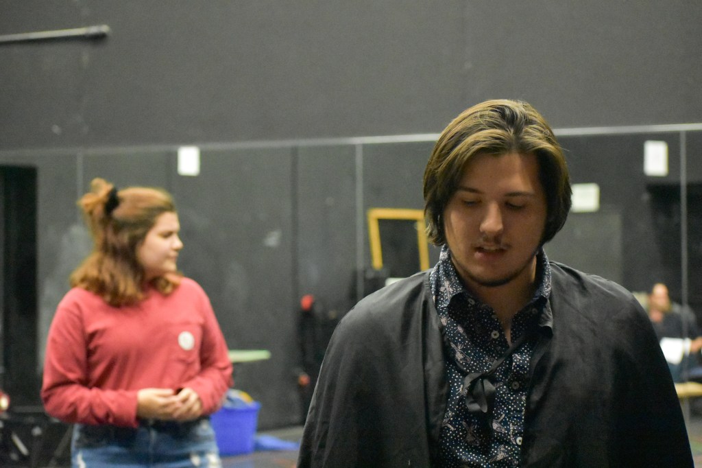 AQ Theatre Prepares for “Dracula”