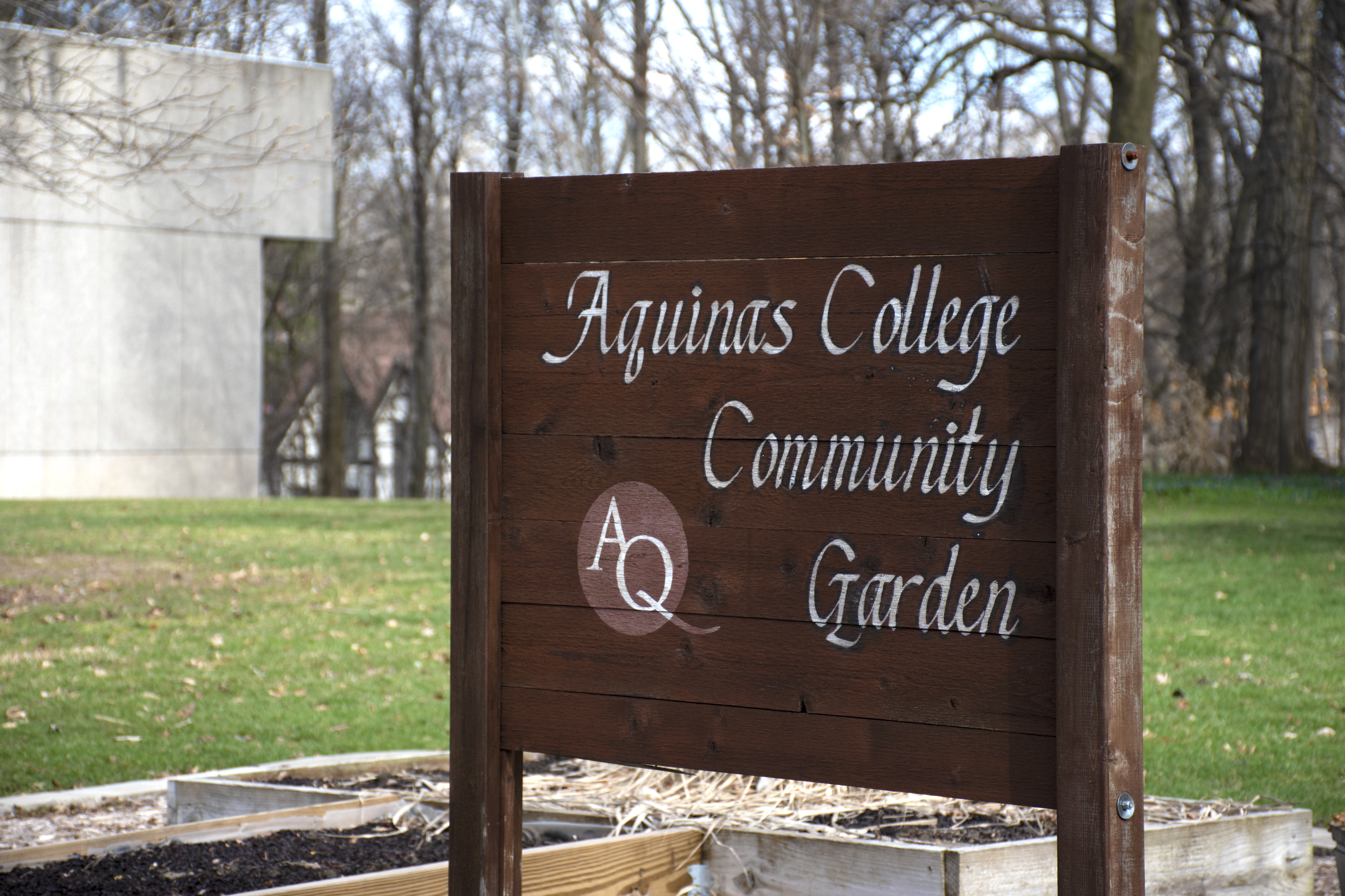 Photo of sign by the entrance of garden