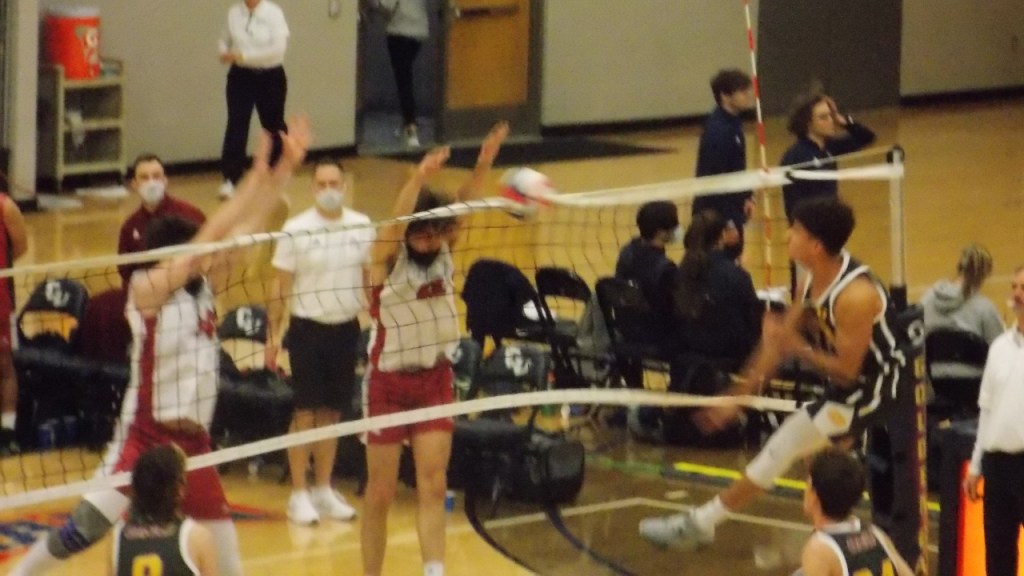 Men’s Volleyball dominates their season opener at Cornerstone&nbsp;tournament