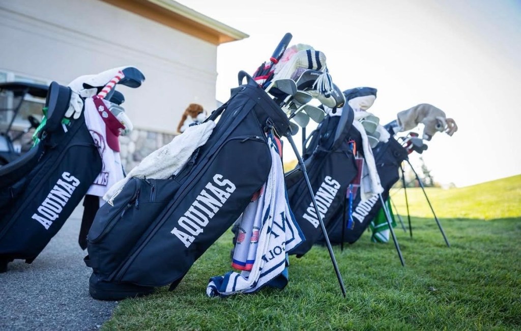 Golf impresses in early fall&nbsp;action