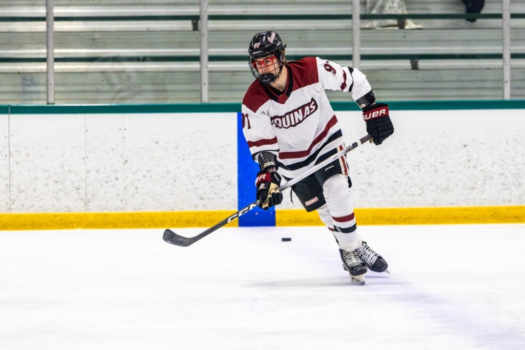 AQ Men’s Hockey hosts Red Glasses Movement&nbsp;game