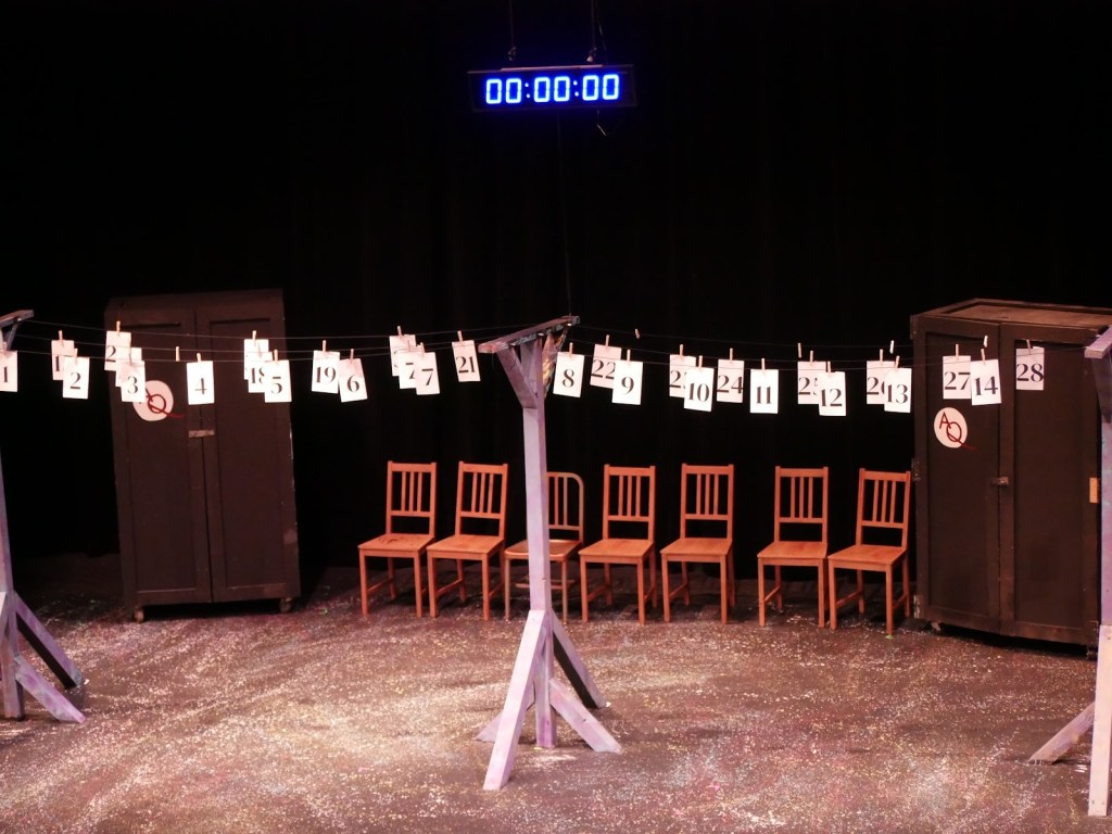 AQ theatre: 30 plays in 60 minutes craze  