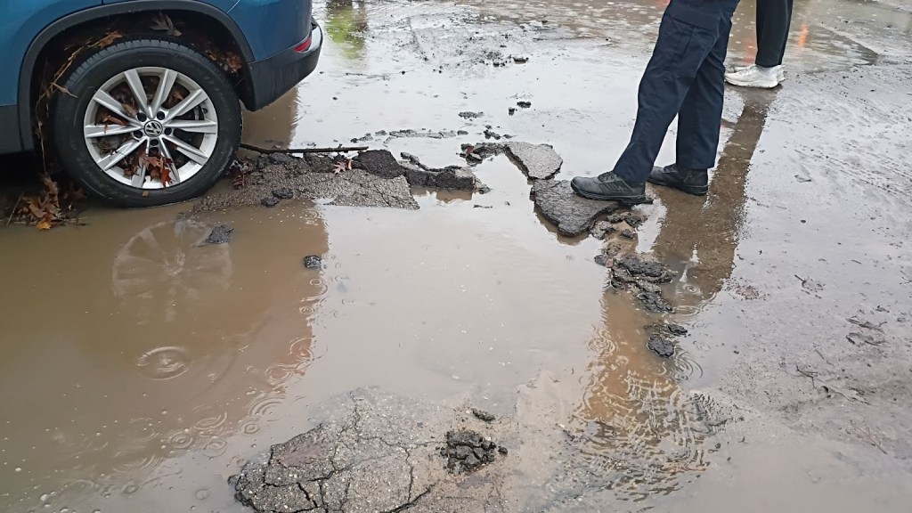 Thunderstorm floods Aquinas